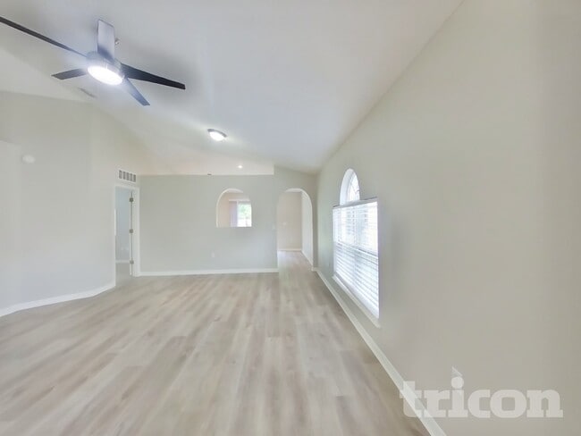 Photo - 3556 Alec Dr