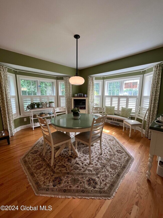 Photo - 43 Waterview Dr