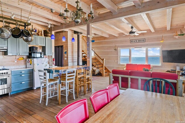 Photo - 39 Seneca Walk