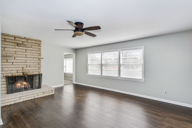 Photo - GORGEOUS 4 bedroom 2 bath Ranch!