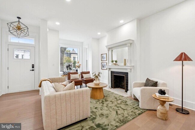 Photo - 1827 North Capitol St NE