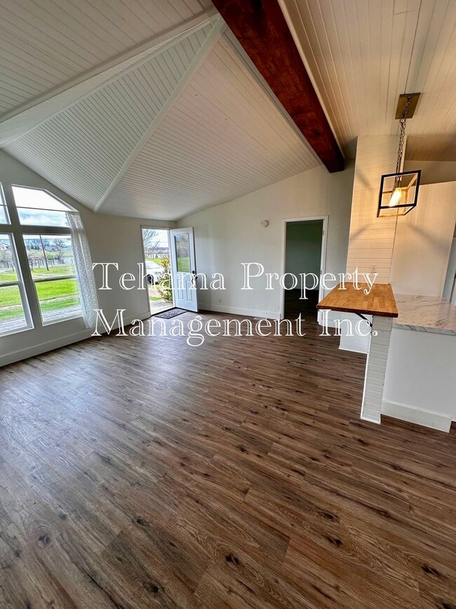 Photo - Newly Renovated Beautiful 3 bedroom 2 bath home in Red Bluff