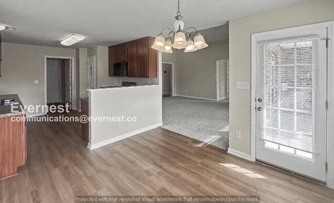 Photo - 2513 Slate Dr SW