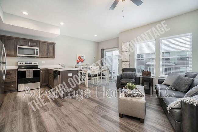 Photo - 341 N 5th Terrace