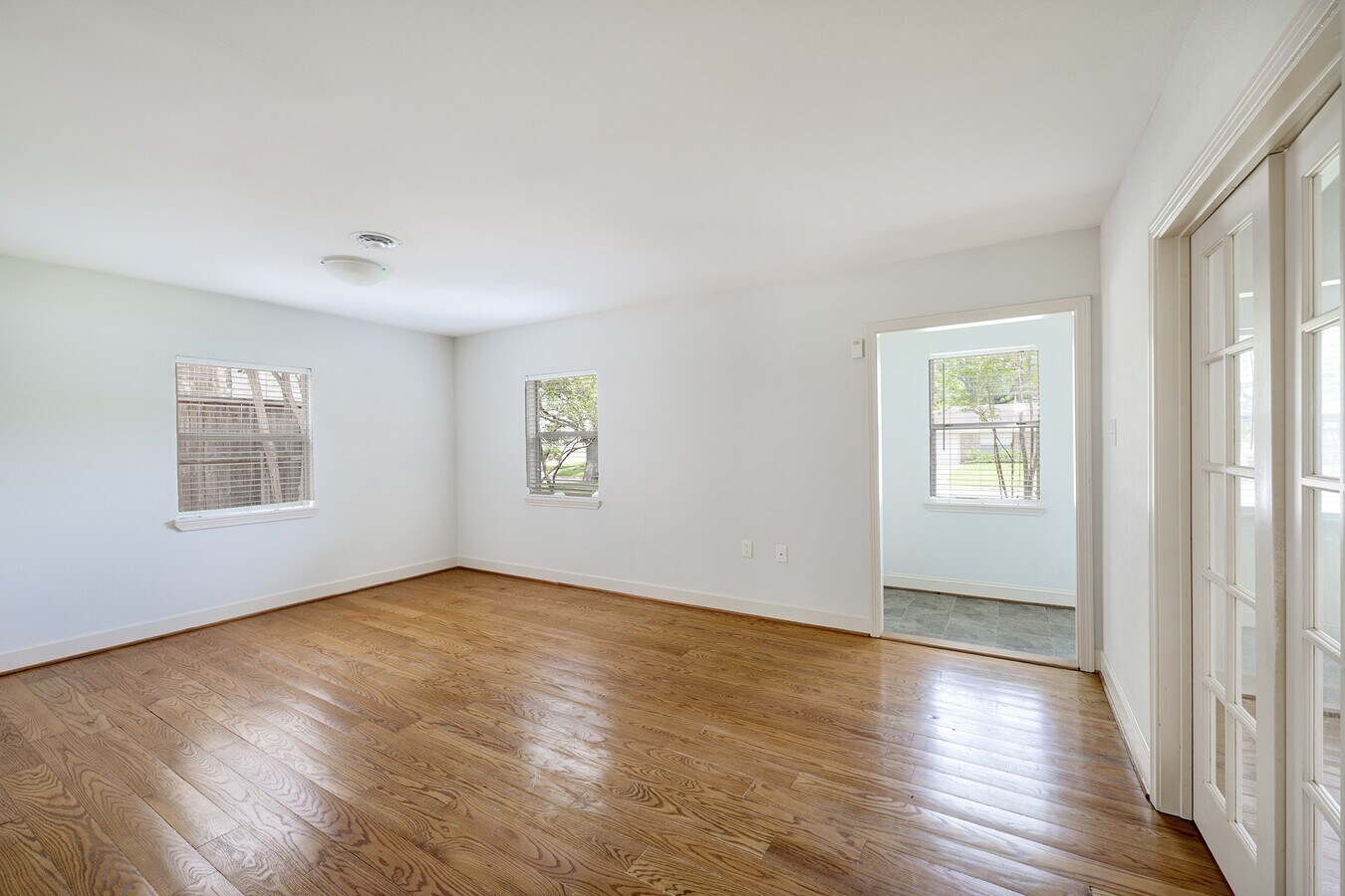 Photo - 4703 Braeburn Dr