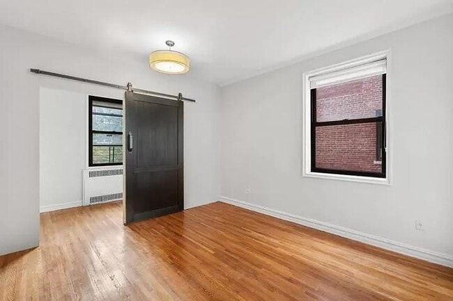 Photo - 811 Cortelyou Rd