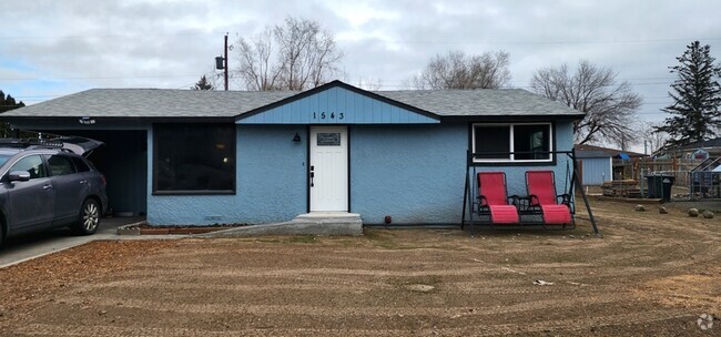 Building Photo - 1543 N Daniel St Rental