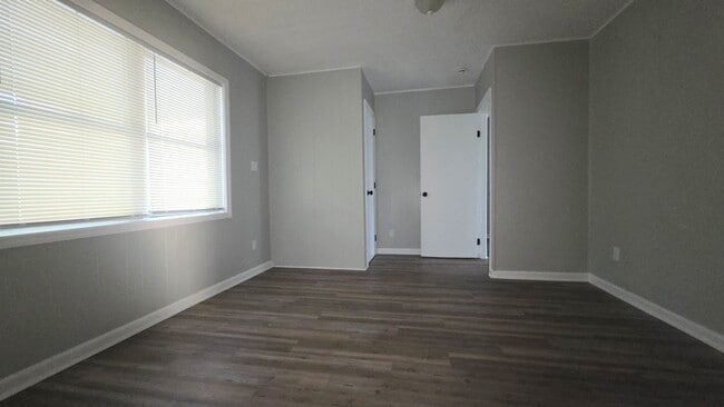 Photo - BEAUTIFUL 3 BEDROOM 1 BATH HOME