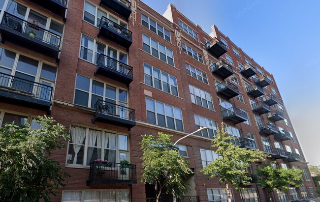 Photo - 1500 W Monroe St Condo Unit 414