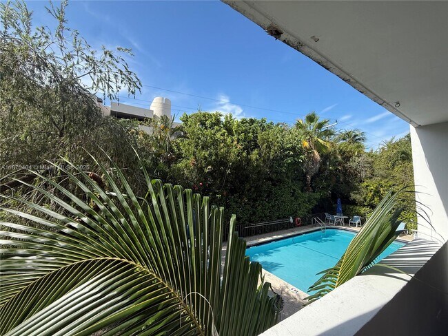 Building Photo - 100 Ocean Ln Dr Unit 205 Rental
