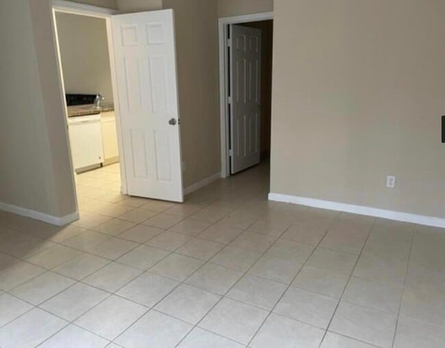 Photo - 2914 Hope Valley St