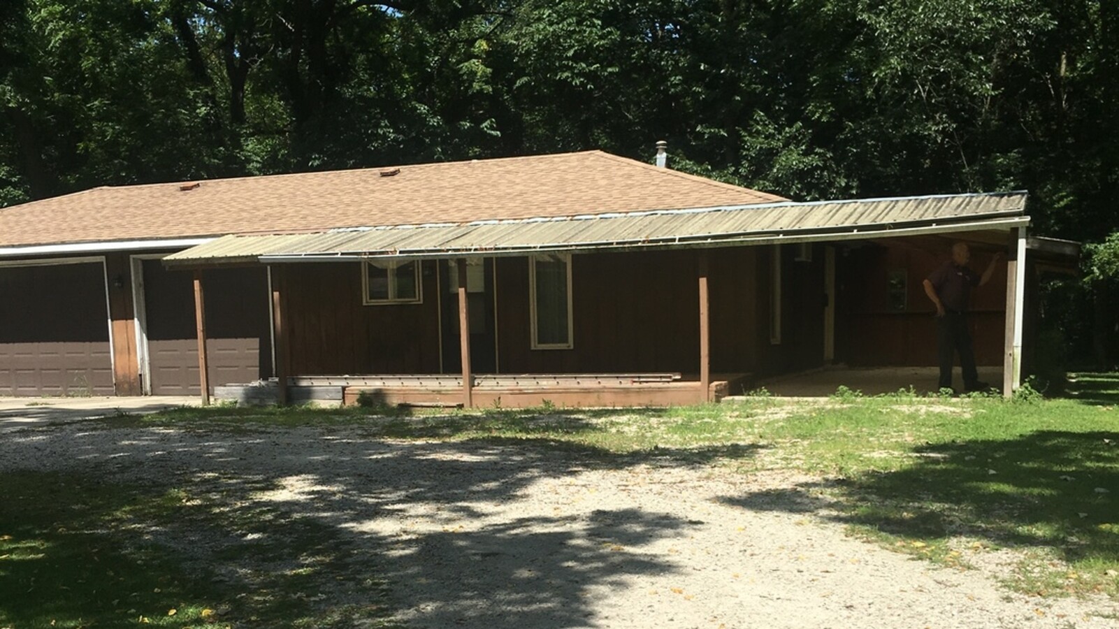 Photo - 7250a IL-47 House