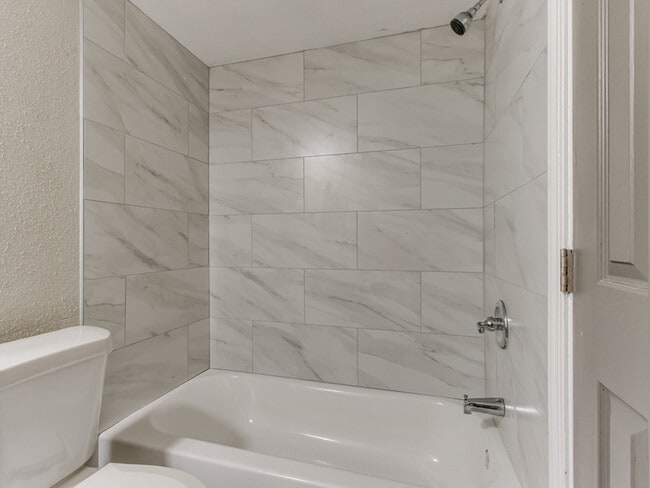 Photo - 1000 NW 88th St