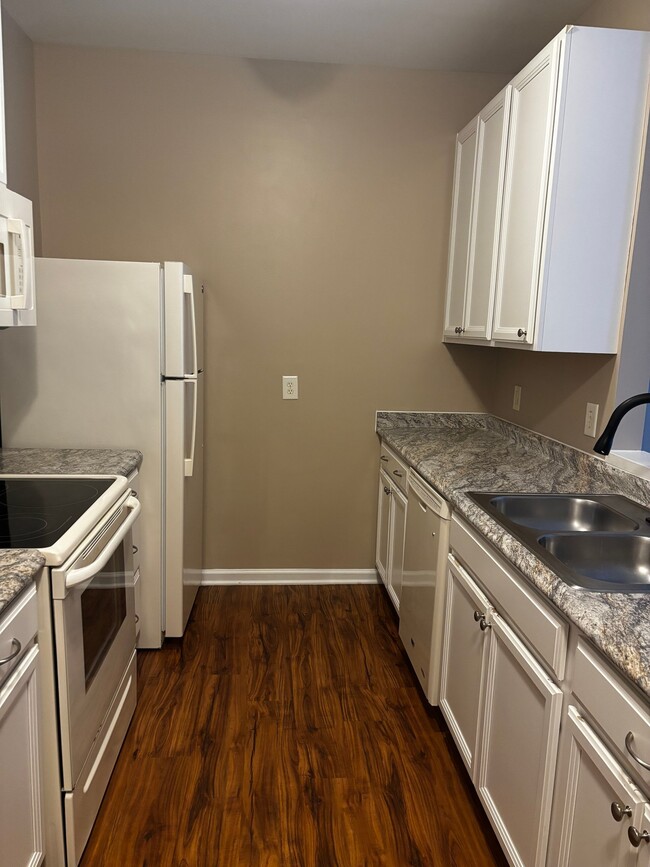 Photo - 8533 Kangaroo Ct