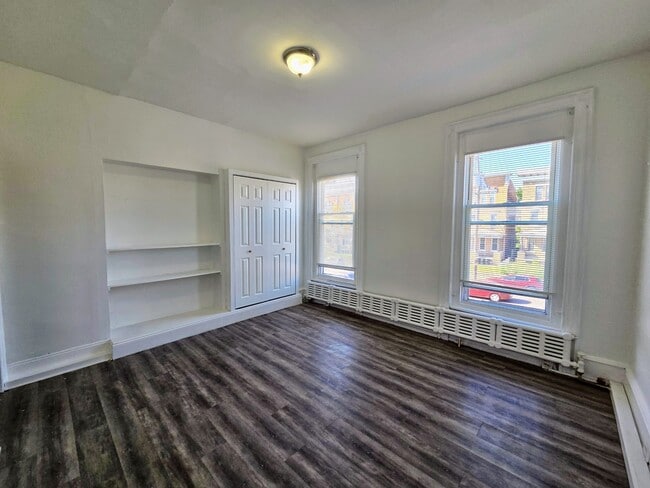 Photo - 1302 W Allegheny Ave Unit 2F