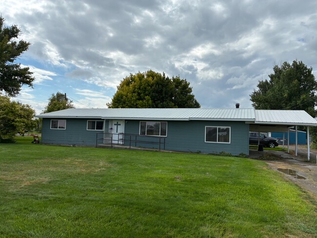Photo - 235 W 150 S Casa