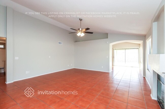 Photo - 74 S Crestview St