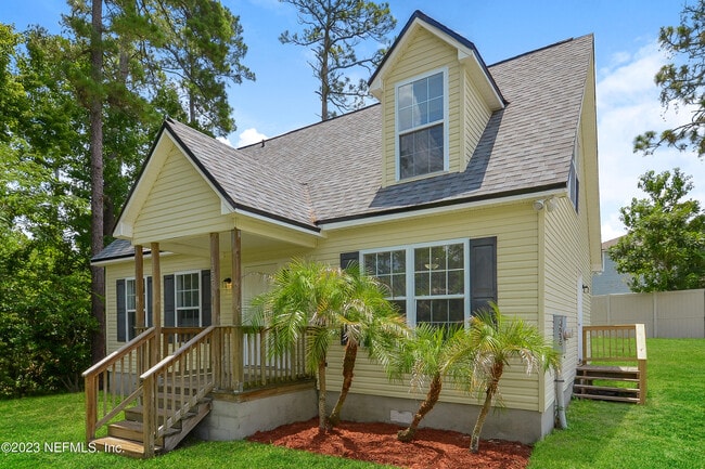 Photo - 12290 Versailles St