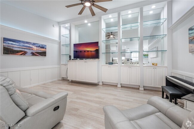 Building Photo - 7221 Bellini Way Rental