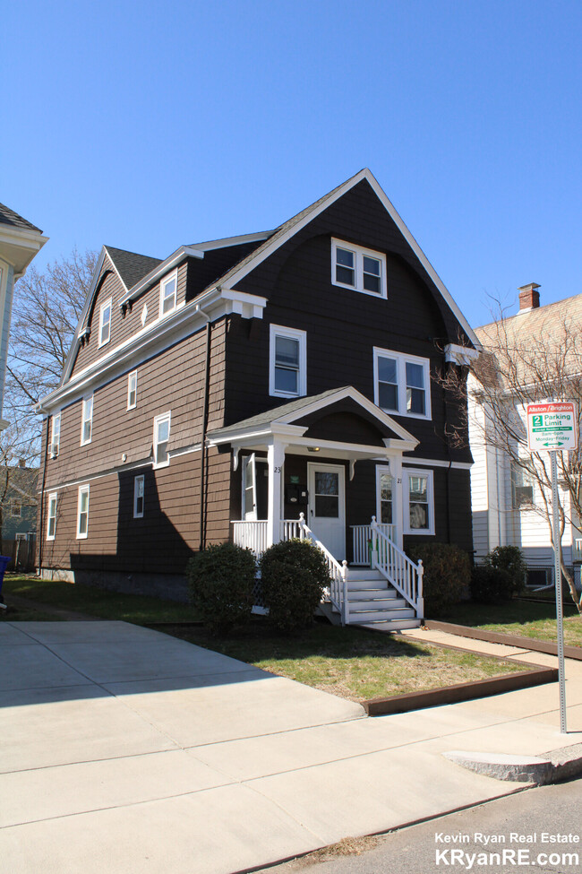 Photo - 23 Aldie St Apartments Unit 3