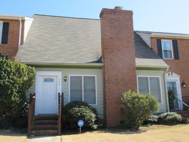 Photo - 103 Mill Stream Ct Casa