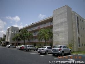 Photo - 315 SE 11th Terrace Unit 305
