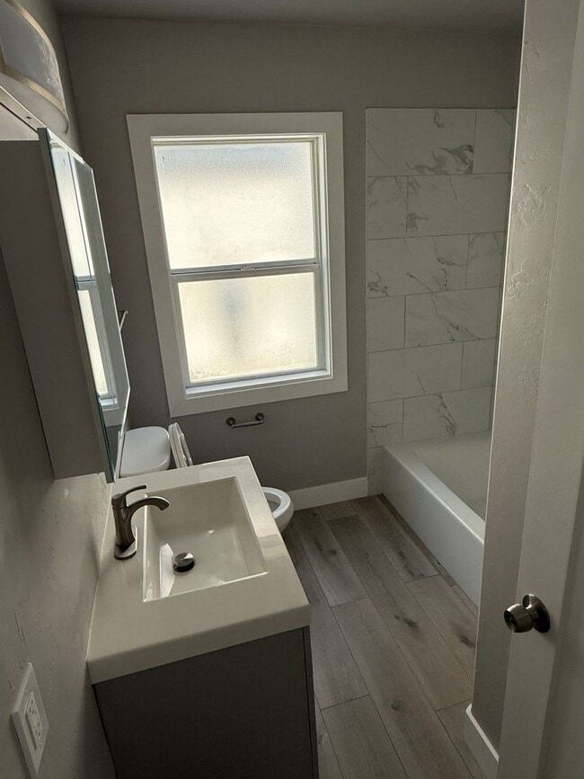 Photo - Newly renovated 4 bedroom home!