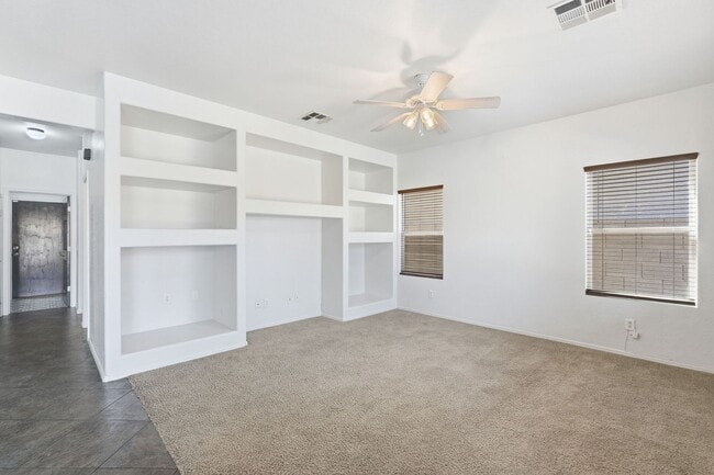 Photo - Move in Special OAC