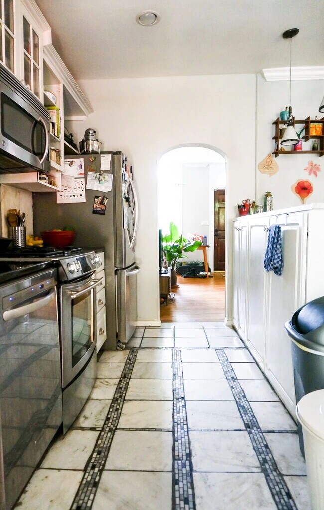Photo - Fabulous 3BD/1BA/2HBA Townhome in Baltimore