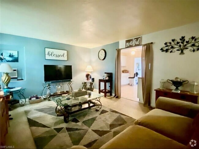 Building Photo - 2217 Jackson St Unit B Rental