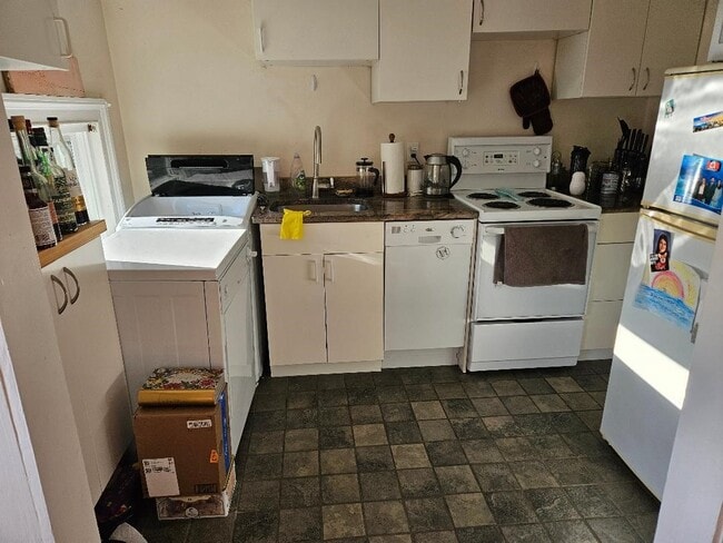 Photo - 155 Bradley St Unit #3