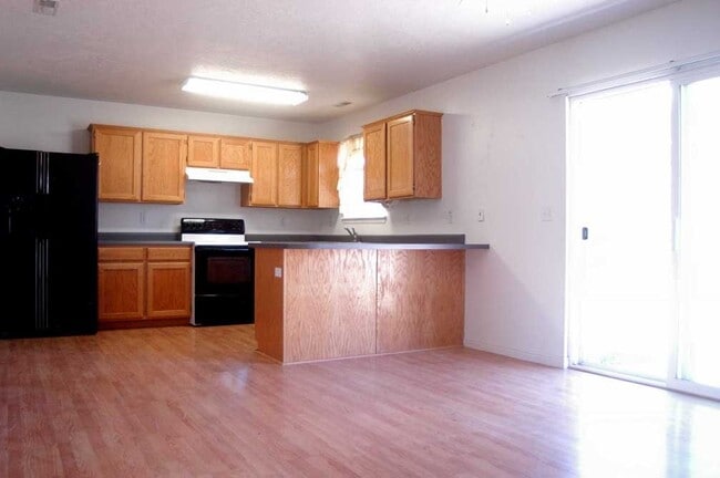 Photo - 4013 Lake Mountain Dr