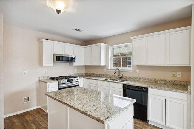 Photo - 12225 Peak Cir