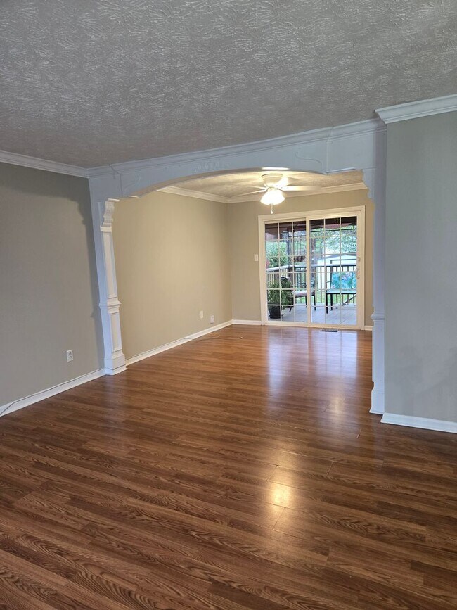 Photo - Very Nice Split Level Home in the Cove Lak...