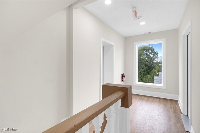 Building Photo - 2322 Scranton Rd