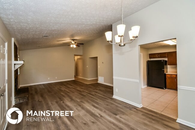 Photo - 263 Independence Dr