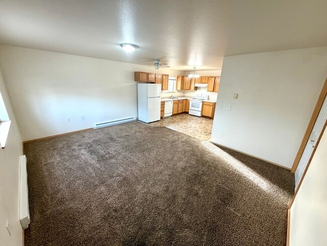 Photo - 800 E Main St Unit 1