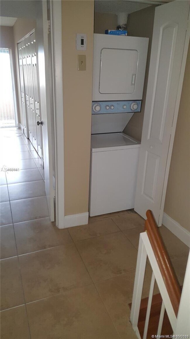 Photo - 8660 NW 5th Ter