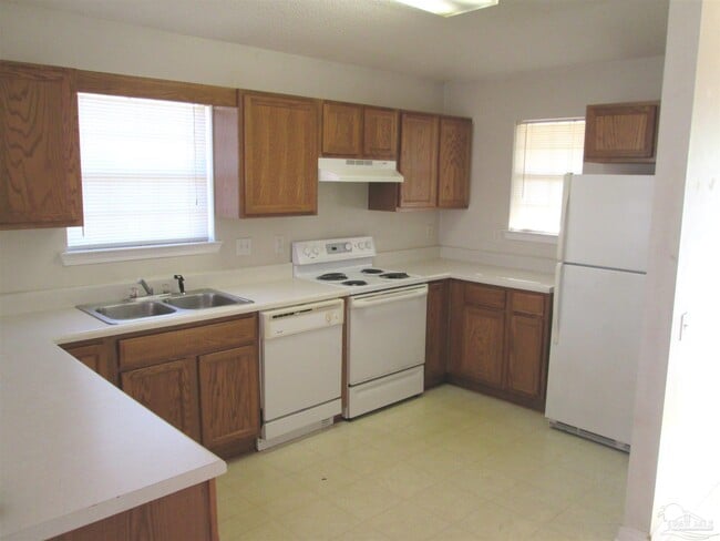 Photo - 4064 Glenway Dr