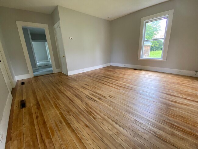 Photo - 3 Cross St Unit 1