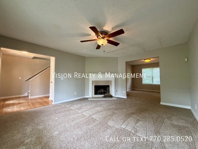 Photo - 229 Bainbridge Cir