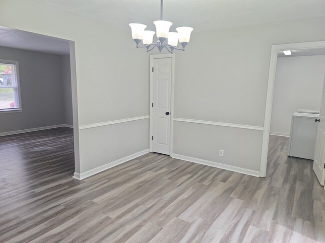 Photo - 8802 Malvern Hill Rd