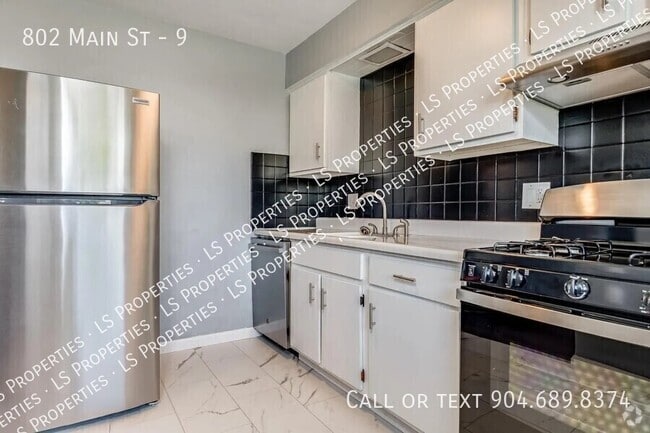Building Photo - 802 Main St Unit 9 Rental
