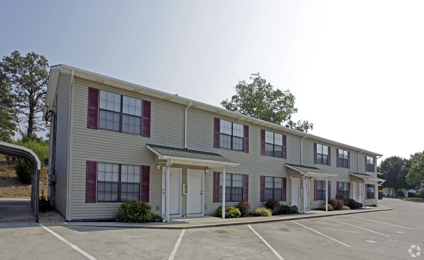 Photo - Oak Cluster Apartments