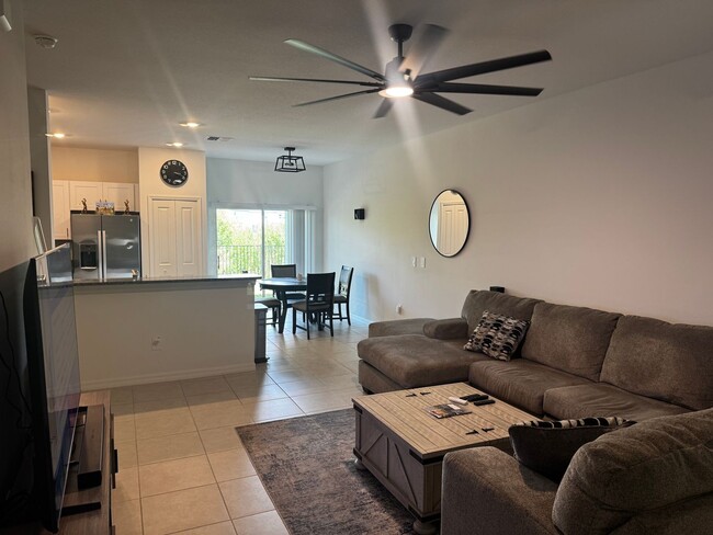 Photo - 32067 Spiceberry St