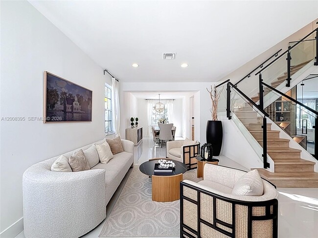 Photo - 1598 Sandpiper Cir