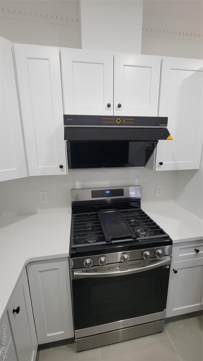 Photo - 60-24 Wetherole St Unit 3