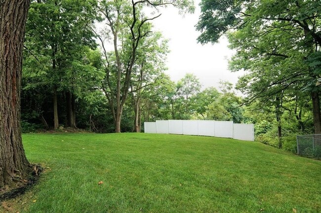 Photo - Spacious Home in Clifton perfect for Entertaining Guest & Family