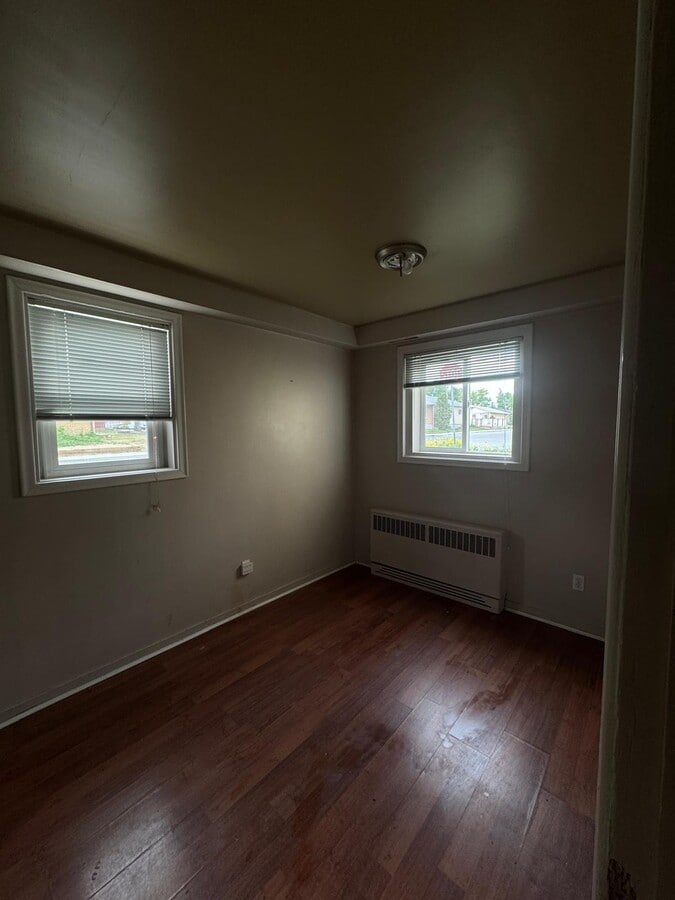 Photo - 409 College Ave E Unit 9