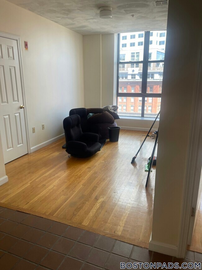 Photo - 81 Essex St Unit 65